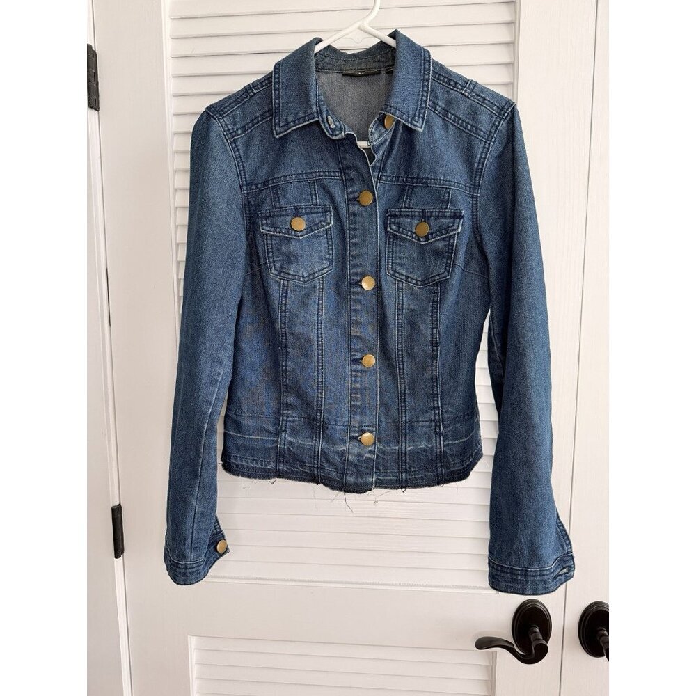 Versona Women’s Denim Jean Jacket Small Medium Wash Raw Hem Button Front Stretch